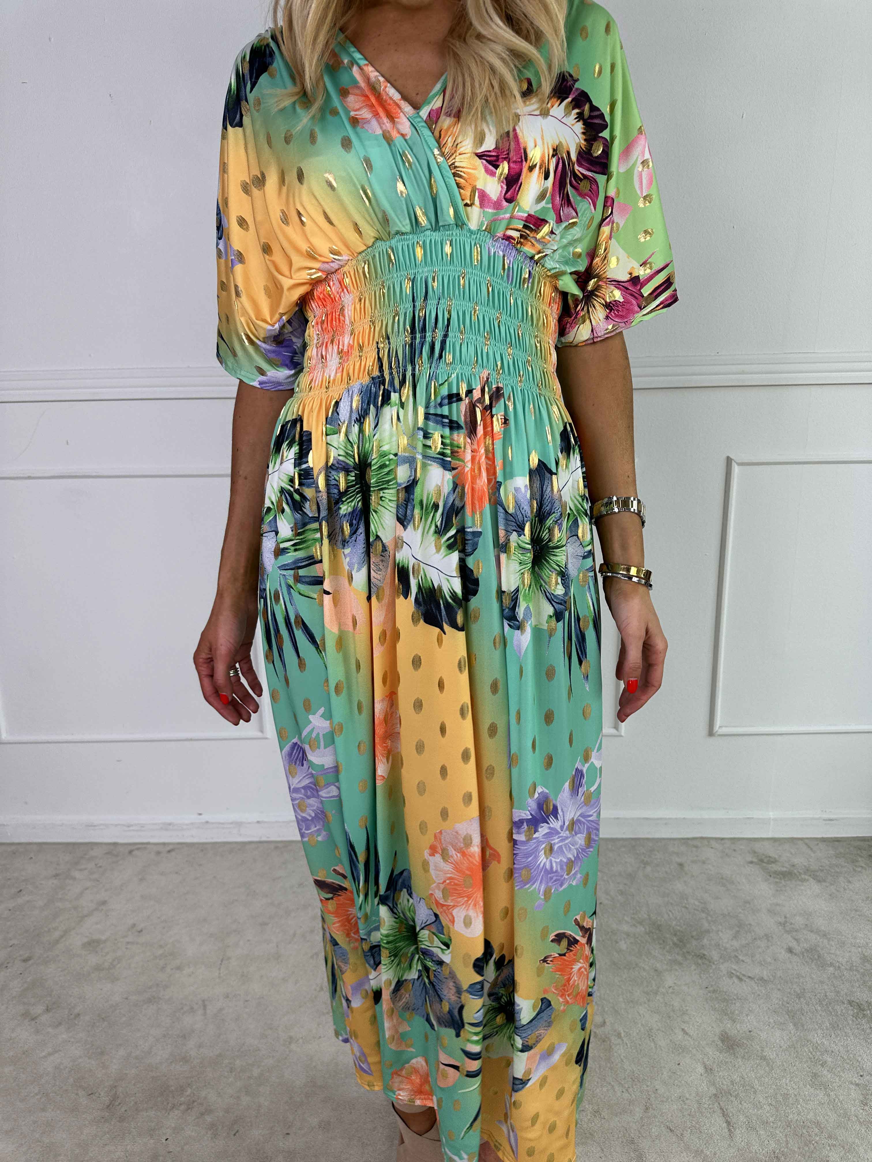 Pams Hawaii - Lang kjole i elastisk stof med blomsterprint